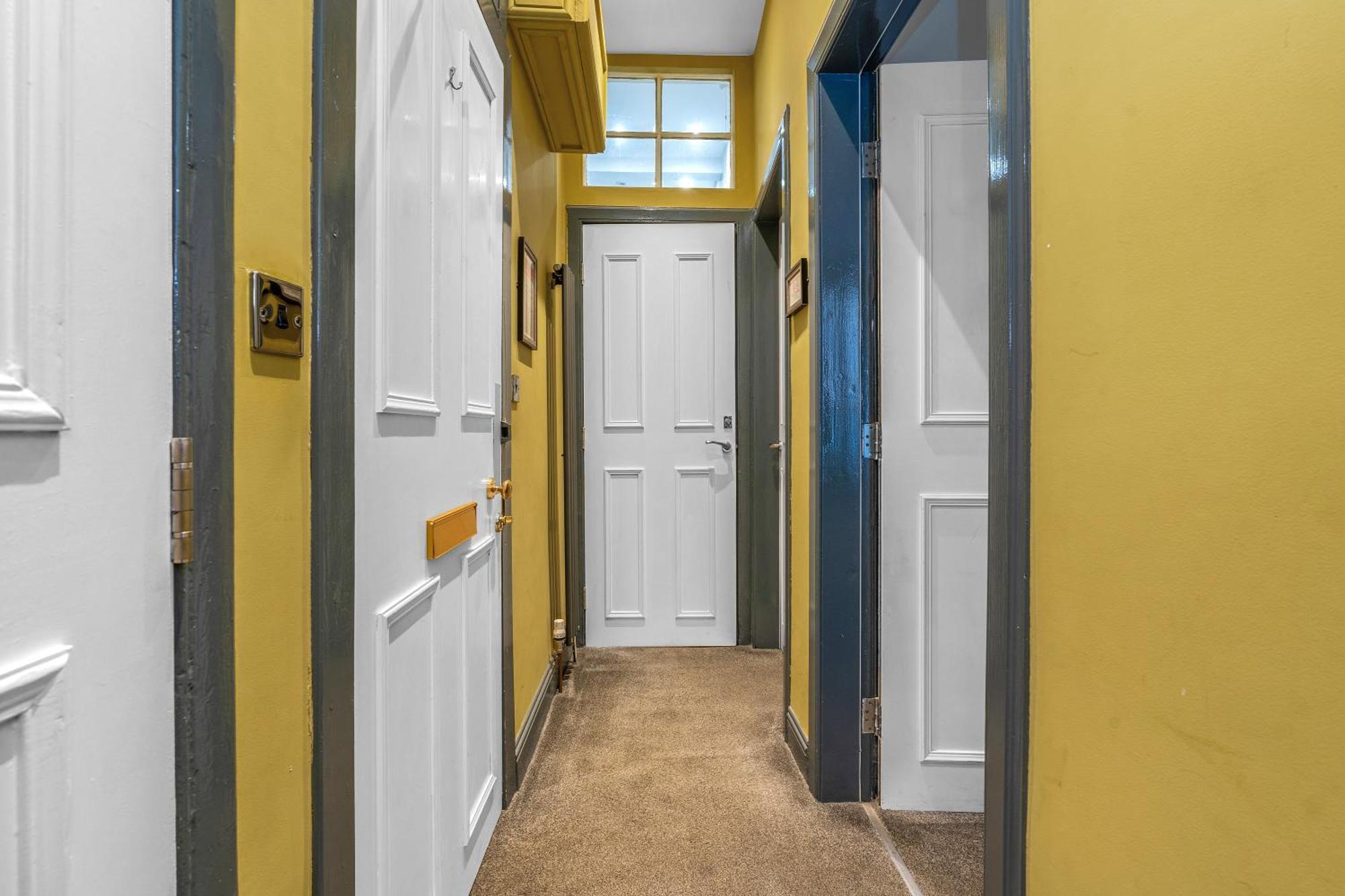 Cosy Modern City Centre Flat Edinburgh Exterior photo